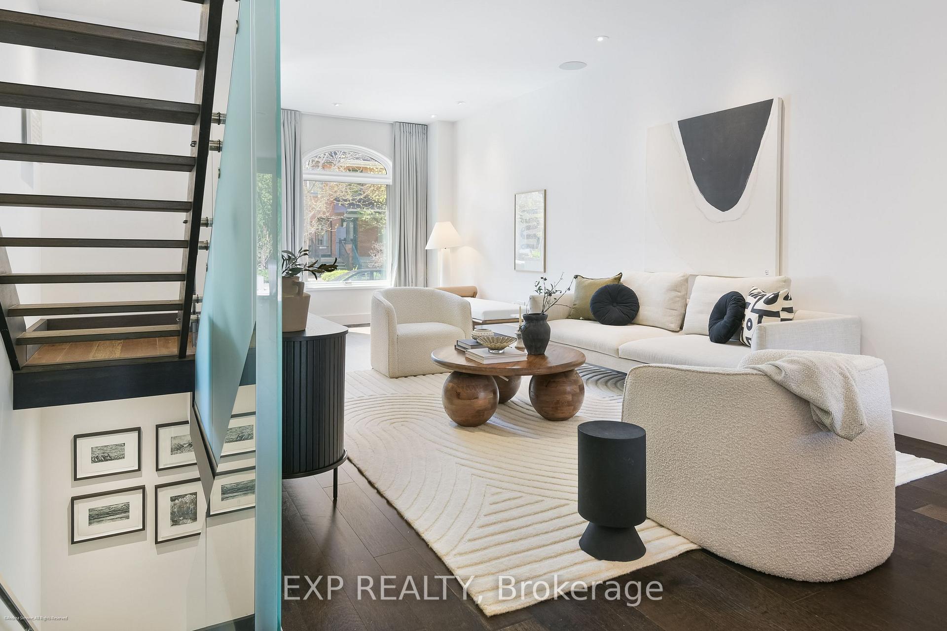 Photo 7 of 106 Macpherson Avenue, Toronto, The Annex — HOMEH