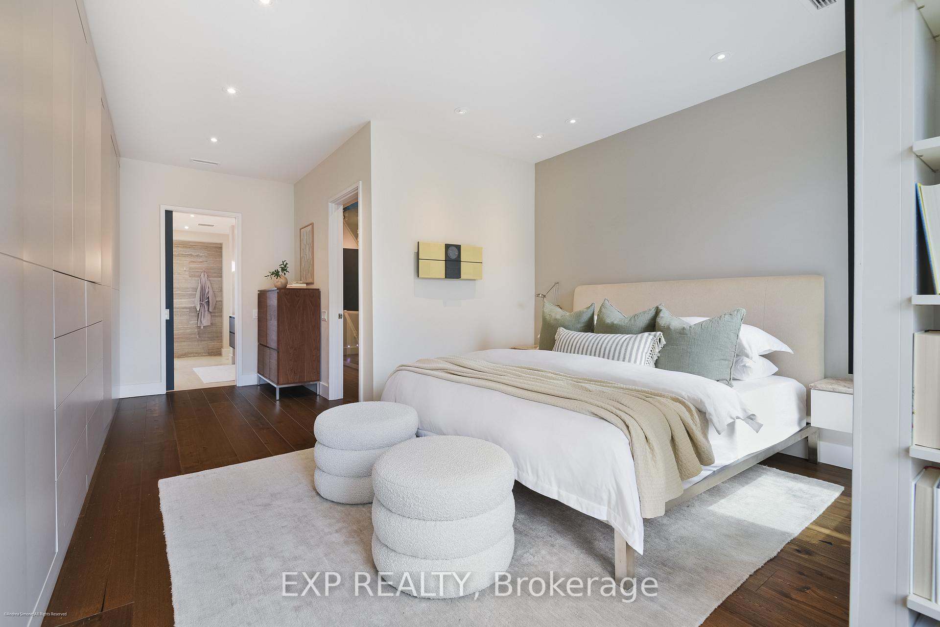 Photo 26 of 106 Macpherson Avenue, Toronto, The Annex — HOMEH