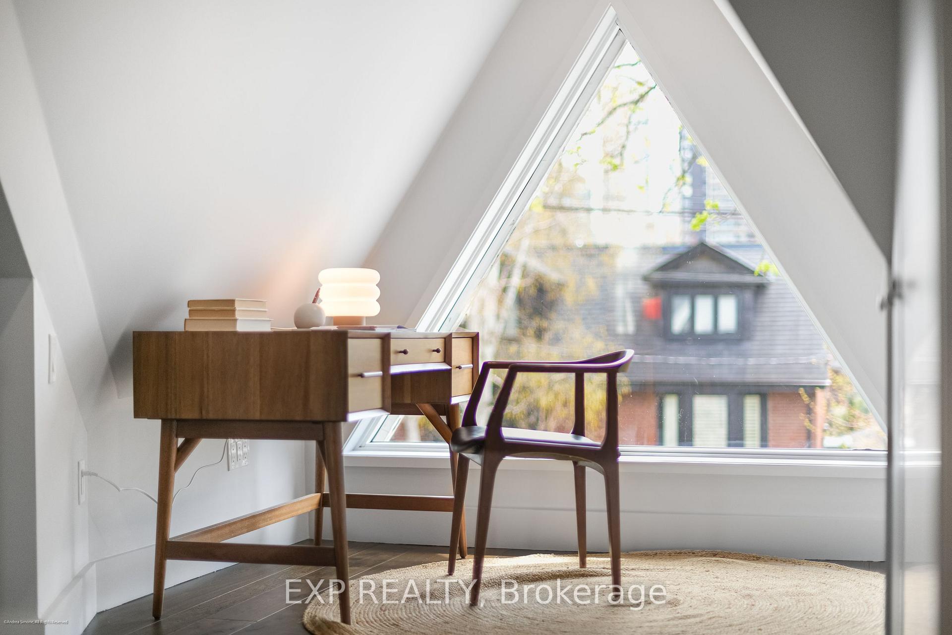 Photo 34 of 106 Macpherson Avenue, Toronto, The Annex — HOMEH