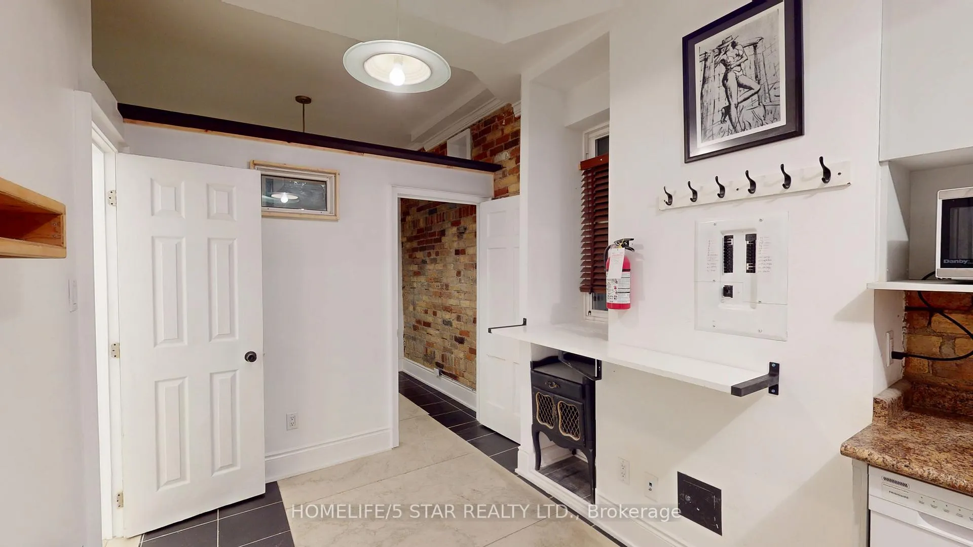 Photo 5 of Unit 206, 1152 Gerrard Street E, Toronto, South Riverdale — HOMEH