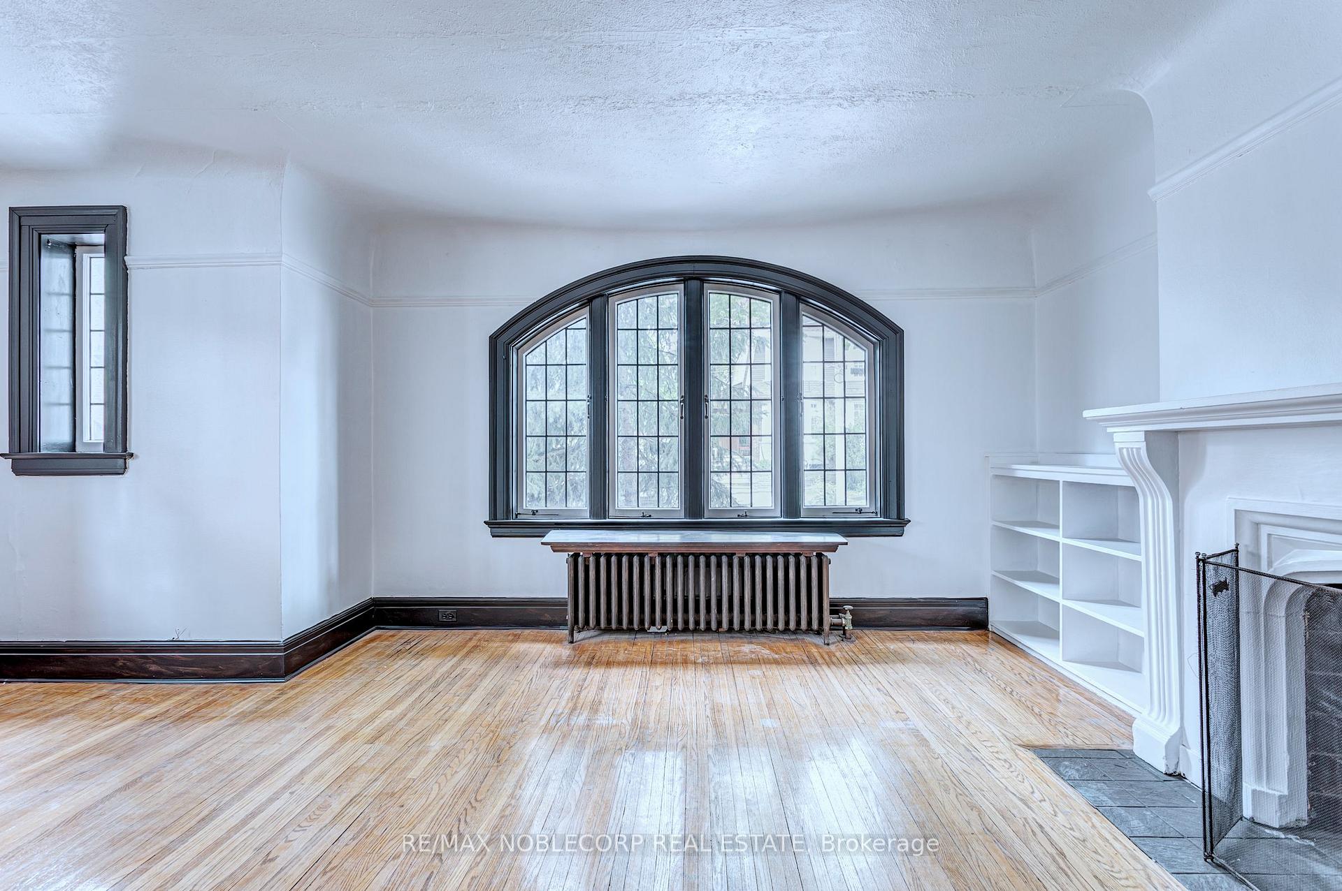 Photo 6 of Unit A  Main, 809 Duplex Avenue, Toronto, Lawrence Park South — HOMEH