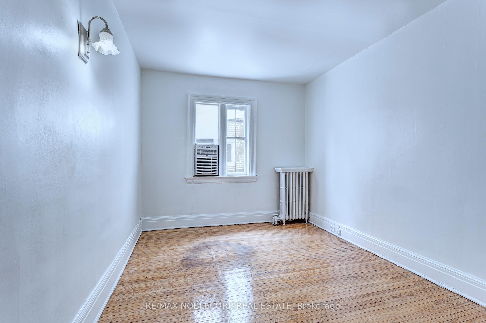 Photo 9 of Unit A  Main, 809 Duplex Avenue, Toronto, Lawrence Park South — HOMEH