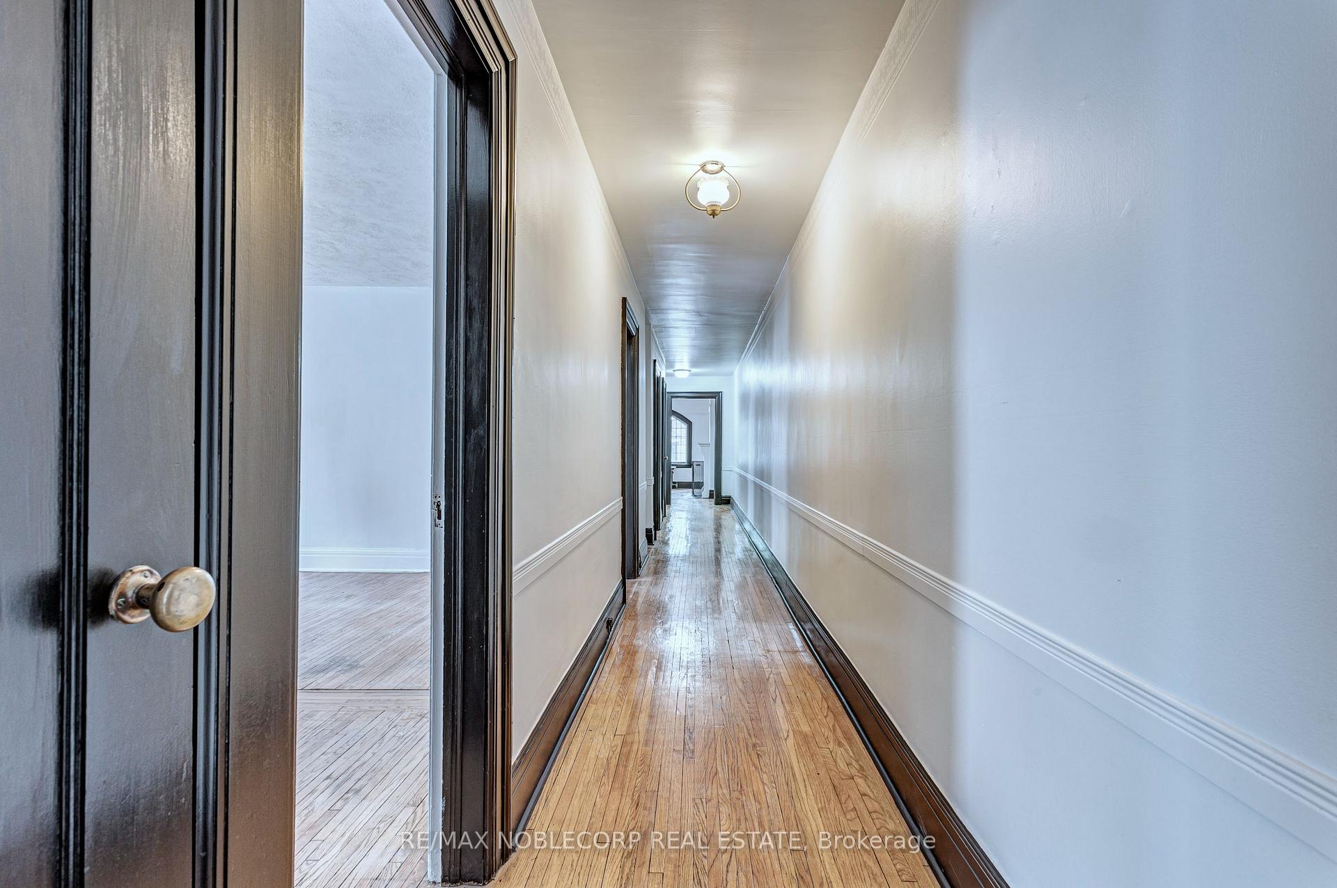 Photo 16 of Unit A  Main, 809 Duplex Avenue, Toronto, Lawrence Park South — HOMEH