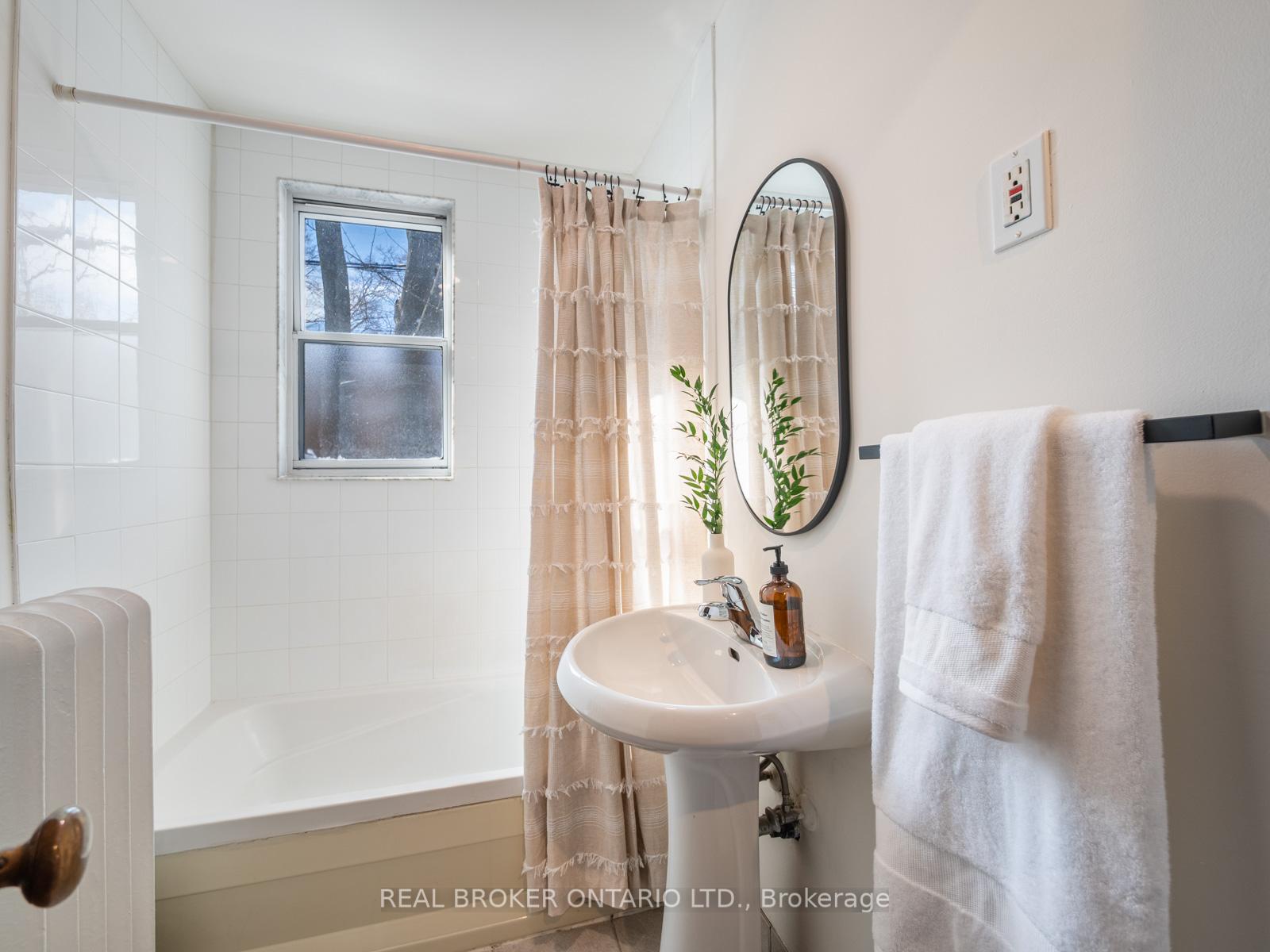 Photo 21 of Unit Main, 78 Glen Manor Drive, Toronto, The Beaches — HOMEH