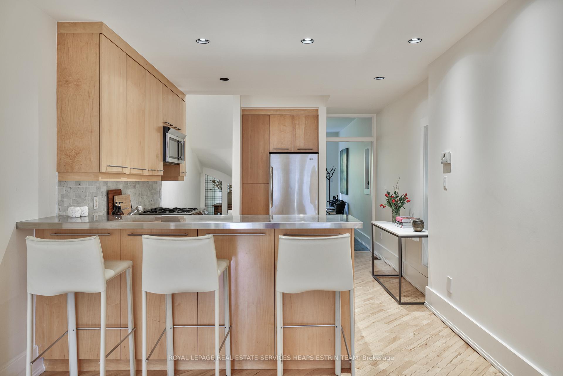 Photo 13 of 836 Manning Avenue, Toronto, The Annex — HOMEH