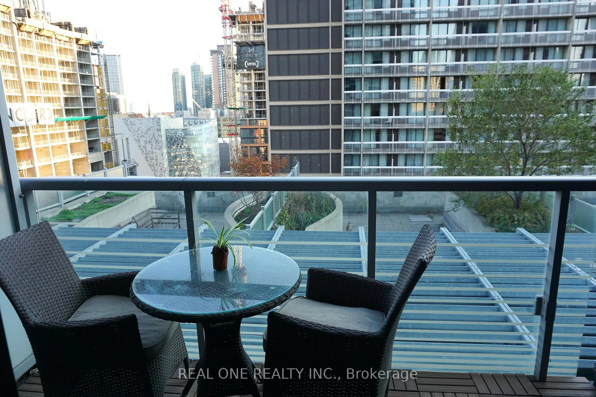 Photo 8 of Unit 1509, 386 Yonge Street, Toronto, Bay Street Corridor — HOMEH