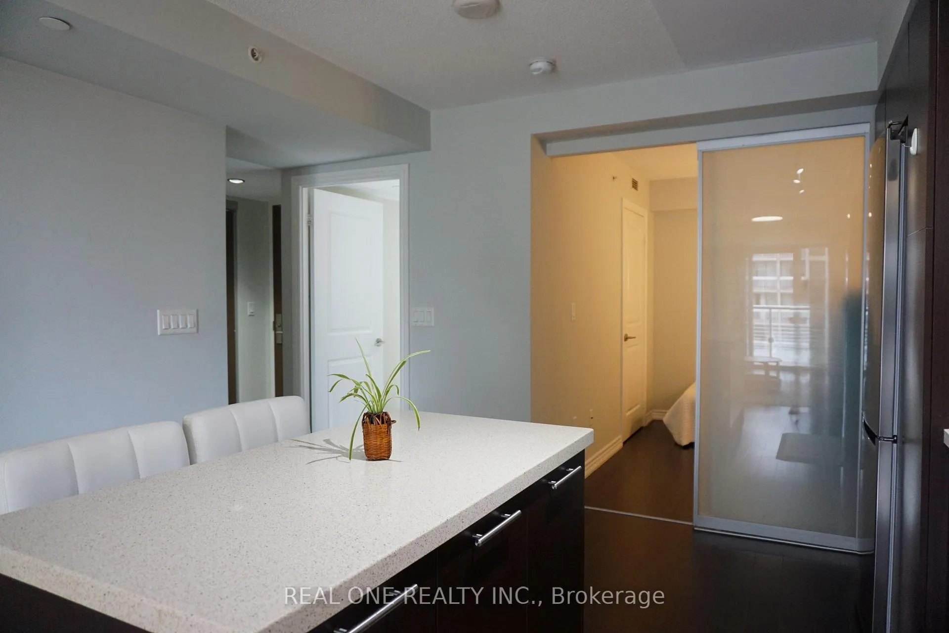 Photo 15 of Unit 1509, 386 Yonge Street, Toronto, Bay Street Corridor — HOMEH