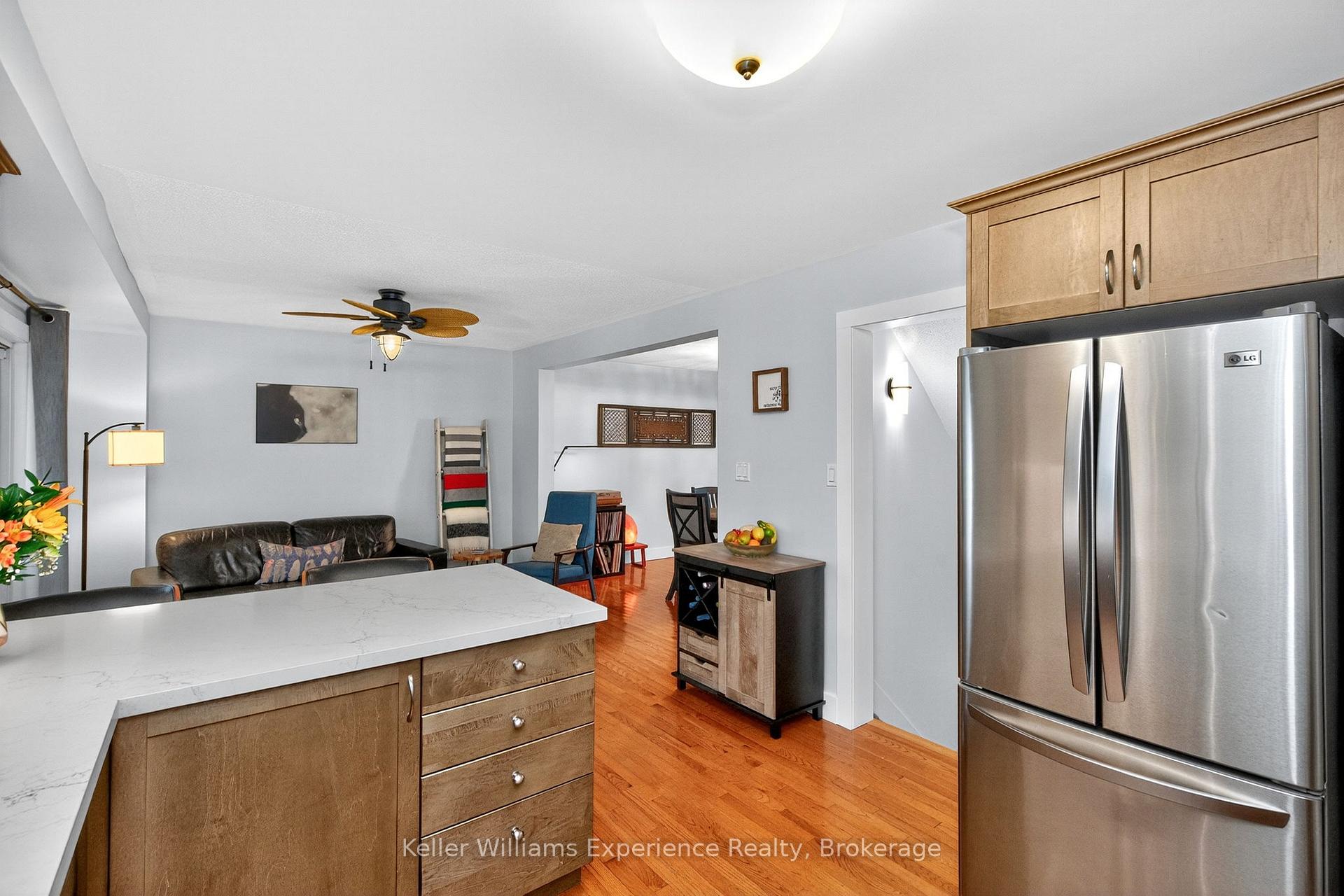 Photo 9 of 177 Robins Point Road, Tay, Victoria Harbour — HOMEH