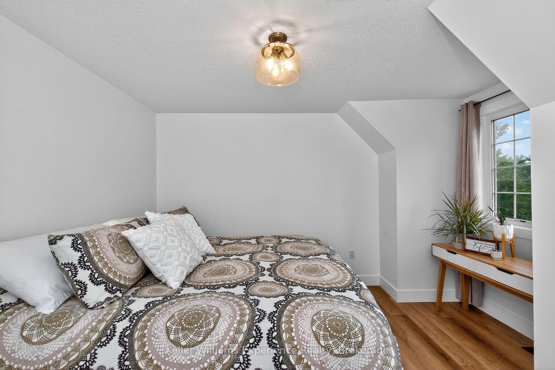 Photo 20 of 177 Robins Point Road, Tay, Victoria Harbour — HOMEH