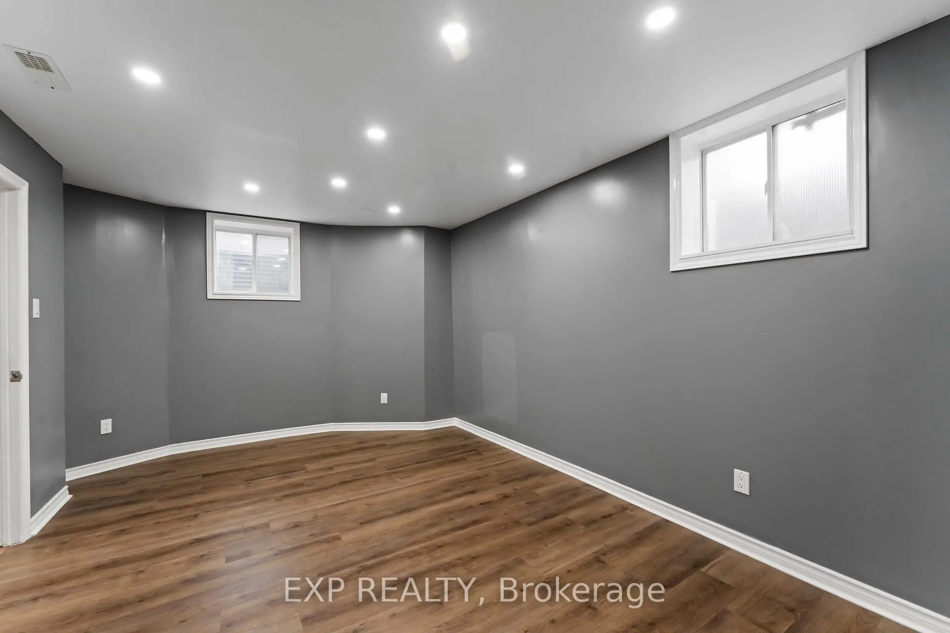Photo 41 of 226 Par-La-Ville Circle, Ottawa, Stittsville (North) — HOMEH