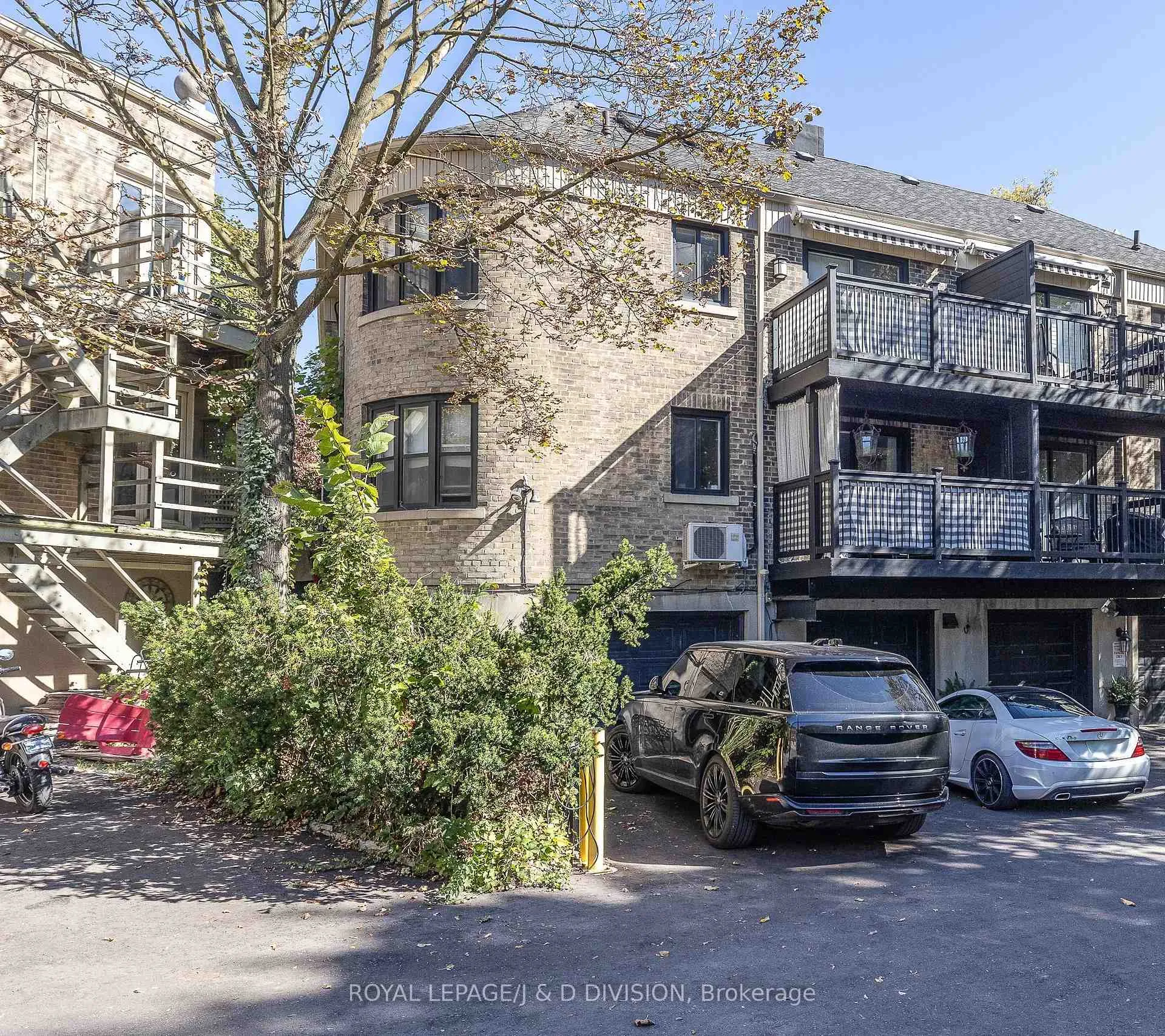 Photo 1 of 1392 Avenue Road, Toronto, Lawrence Park South — HOMEH