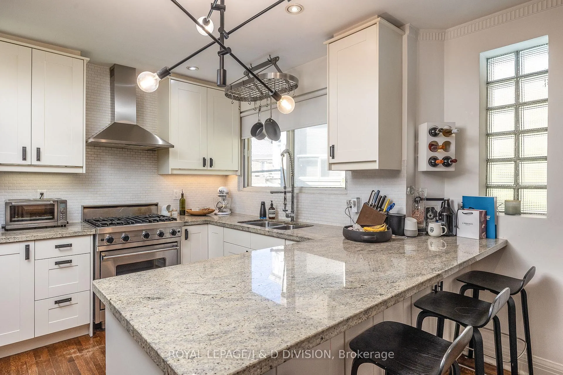 Photo 32 of 1392 Avenue Road, Toronto, Lawrence Park South — HOMEH