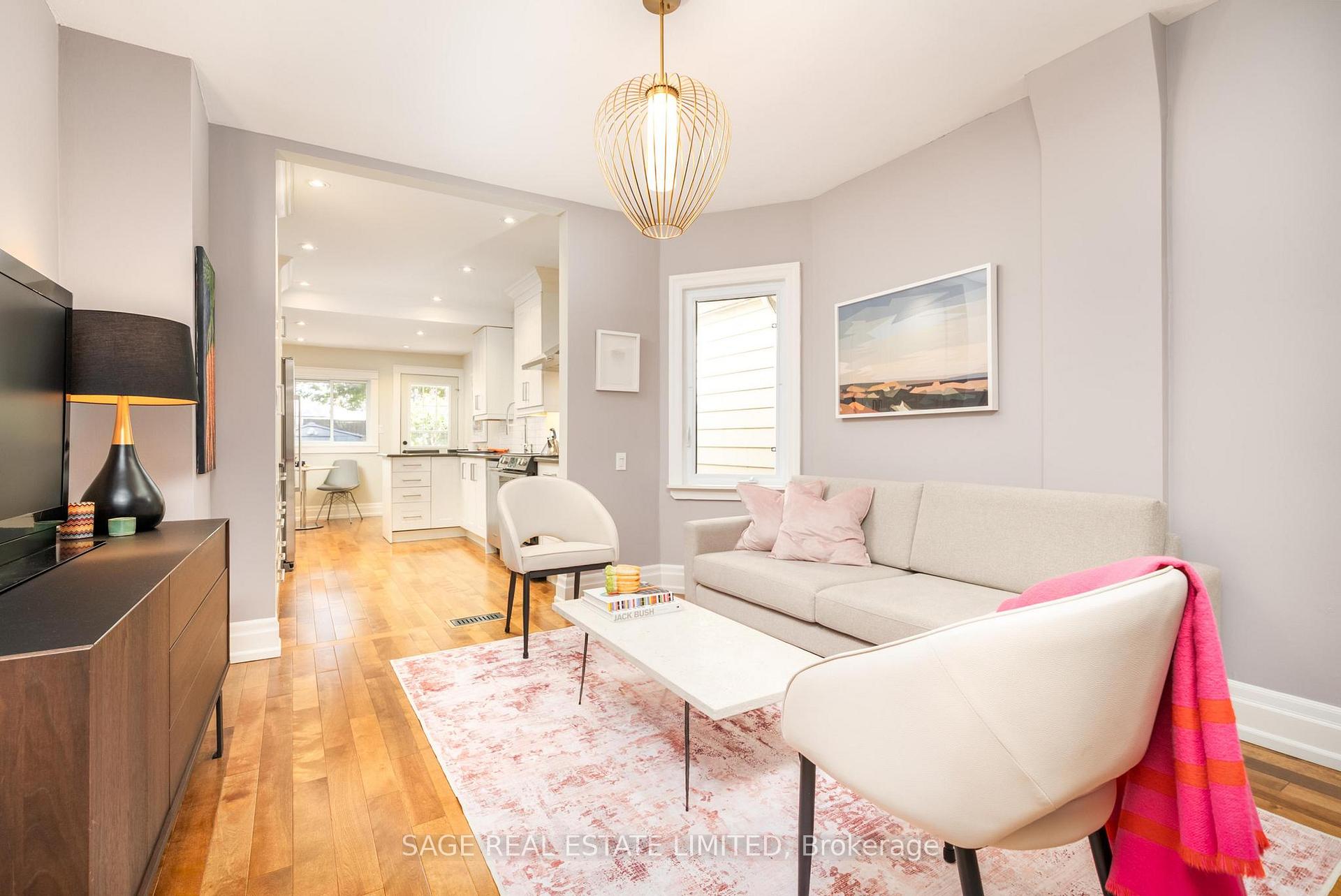 Photo 5 of 156 Bastedo Avenue, Toronto, Woodbine Corridor — HOMEH