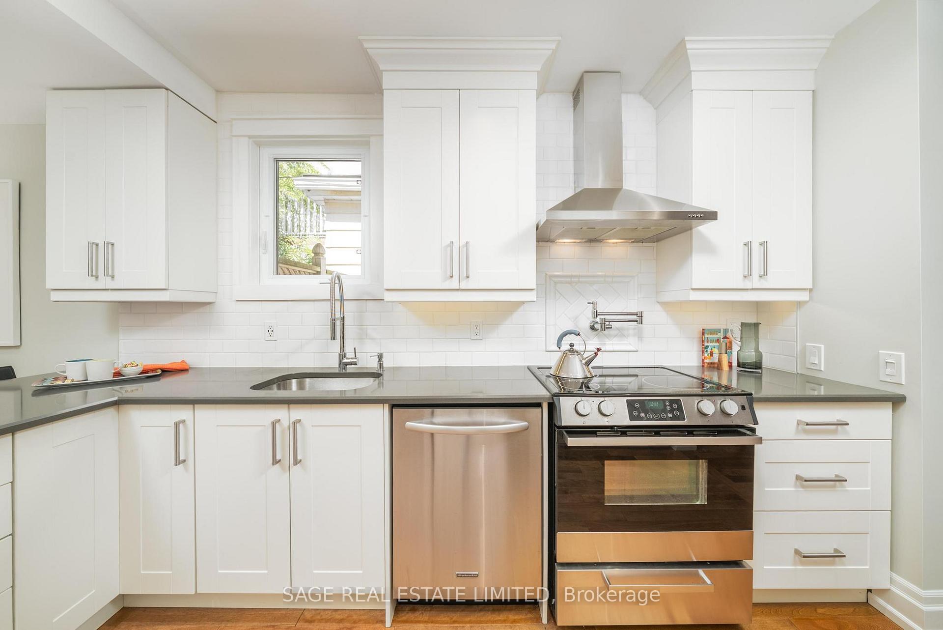 Photo 8 of 156 Bastedo Avenue, Toronto, Woodbine Corridor — HOMEH