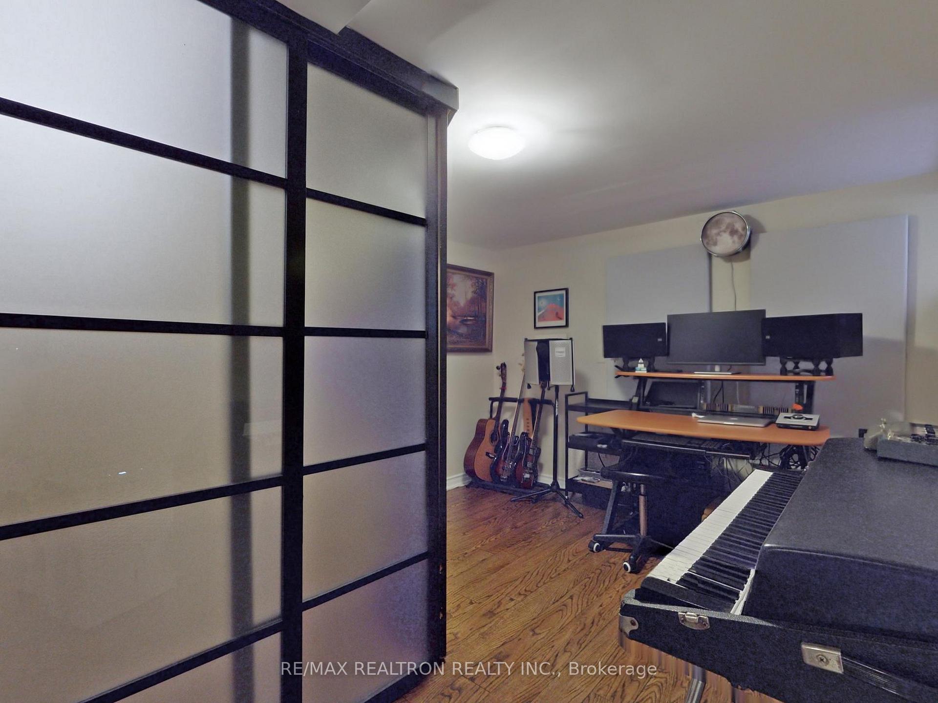Photo 15 of 203 Rushton Road, Toronto, Wychwood — HOMEH
