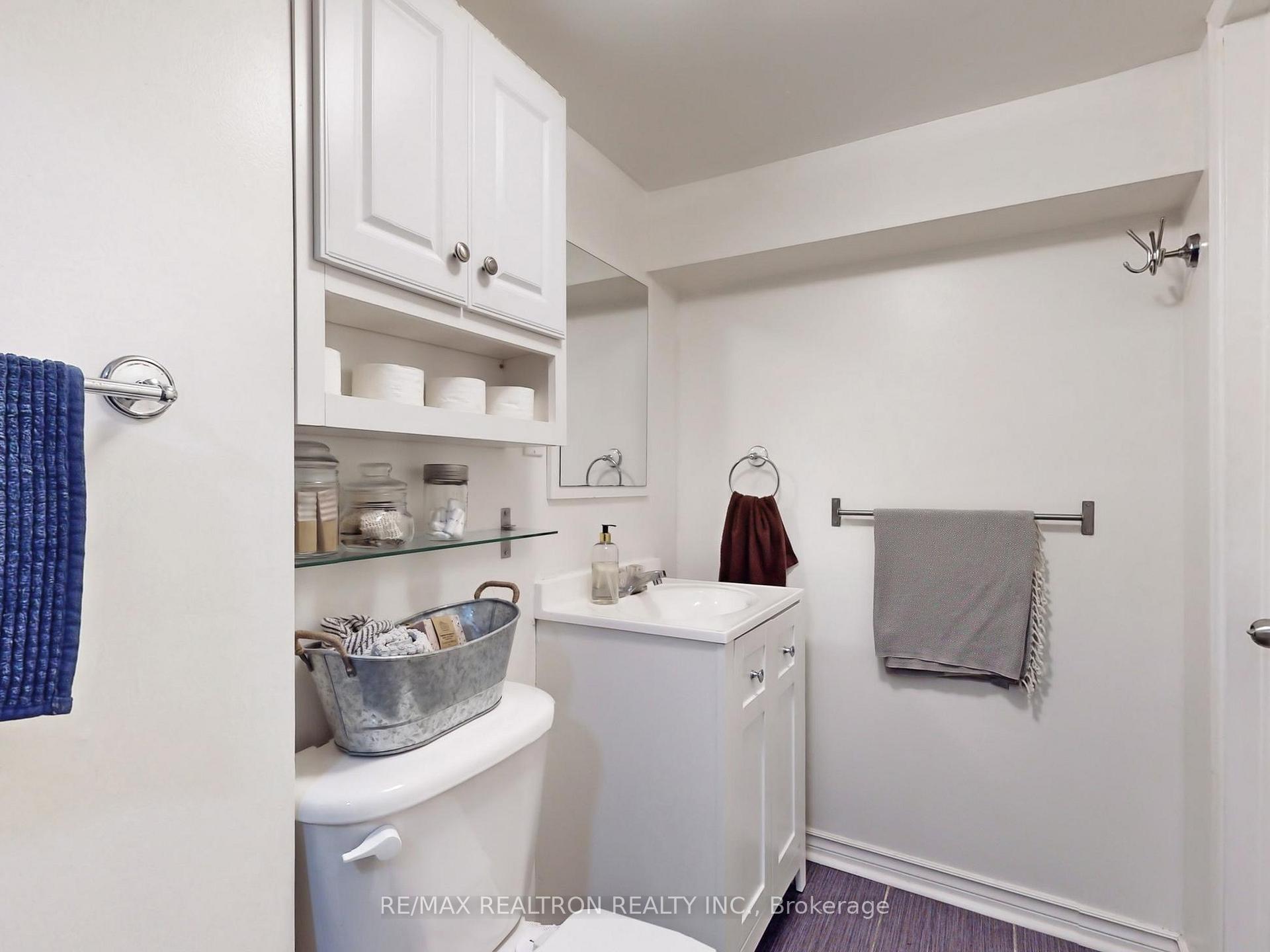 Photo 19 of 203 Rushton Road, Toronto, Wychwood — HOMEH