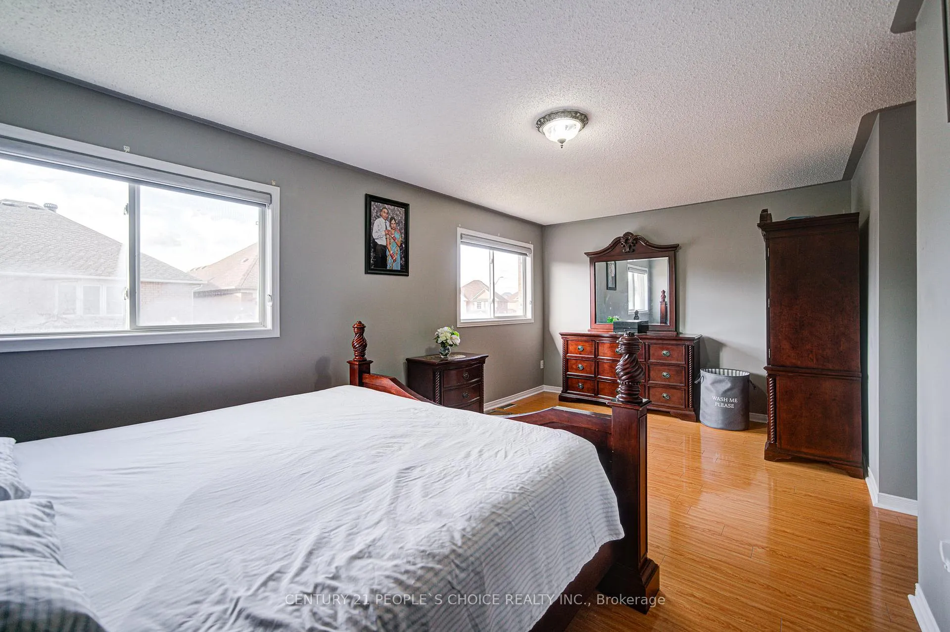 Photo 23 of 72 Zia Dodda Crescent, Brampton, Bram East — HOMEH