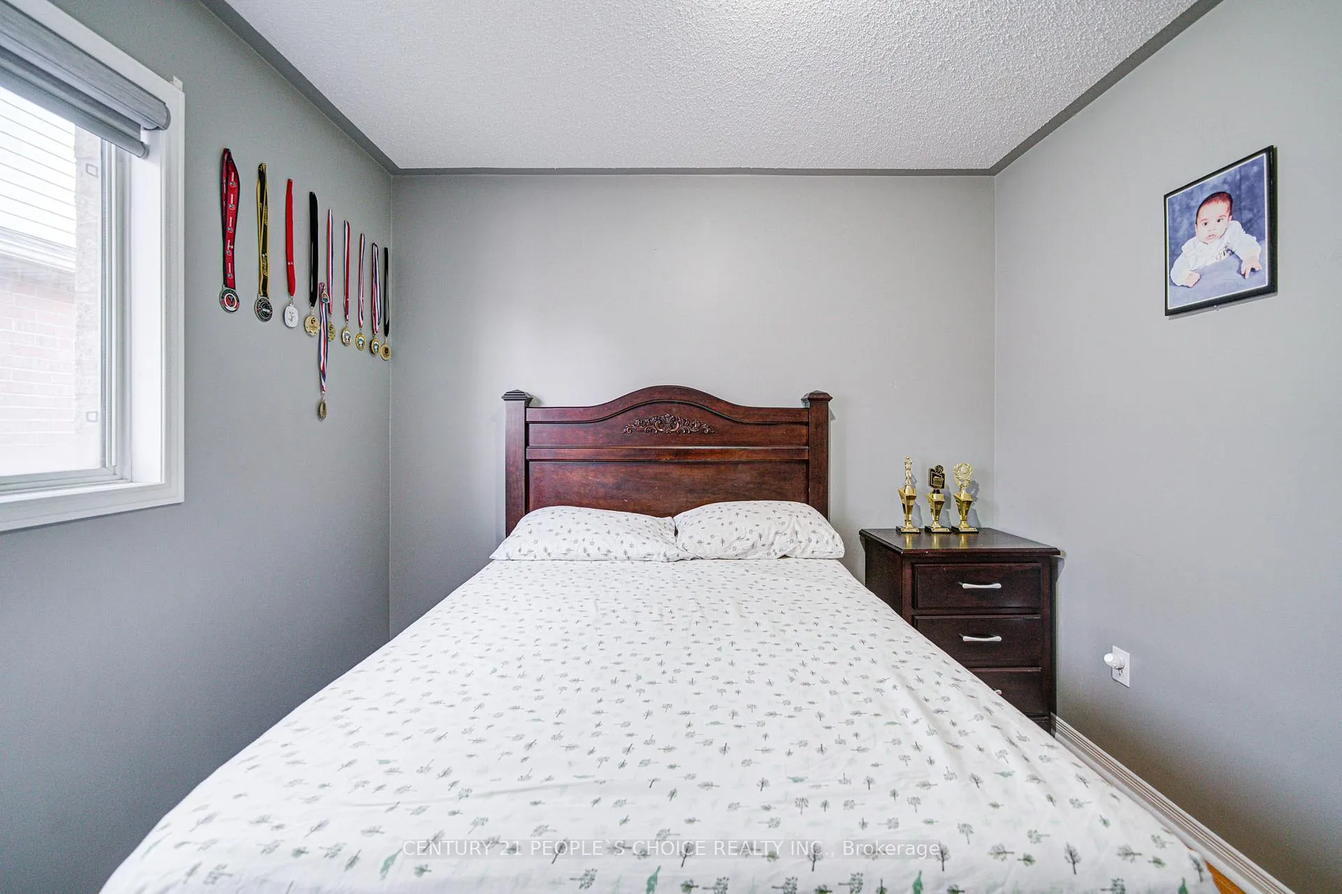 Photo 24 of 72 Zia Dodda Crescent, Brampton, Bram East — HOMEH