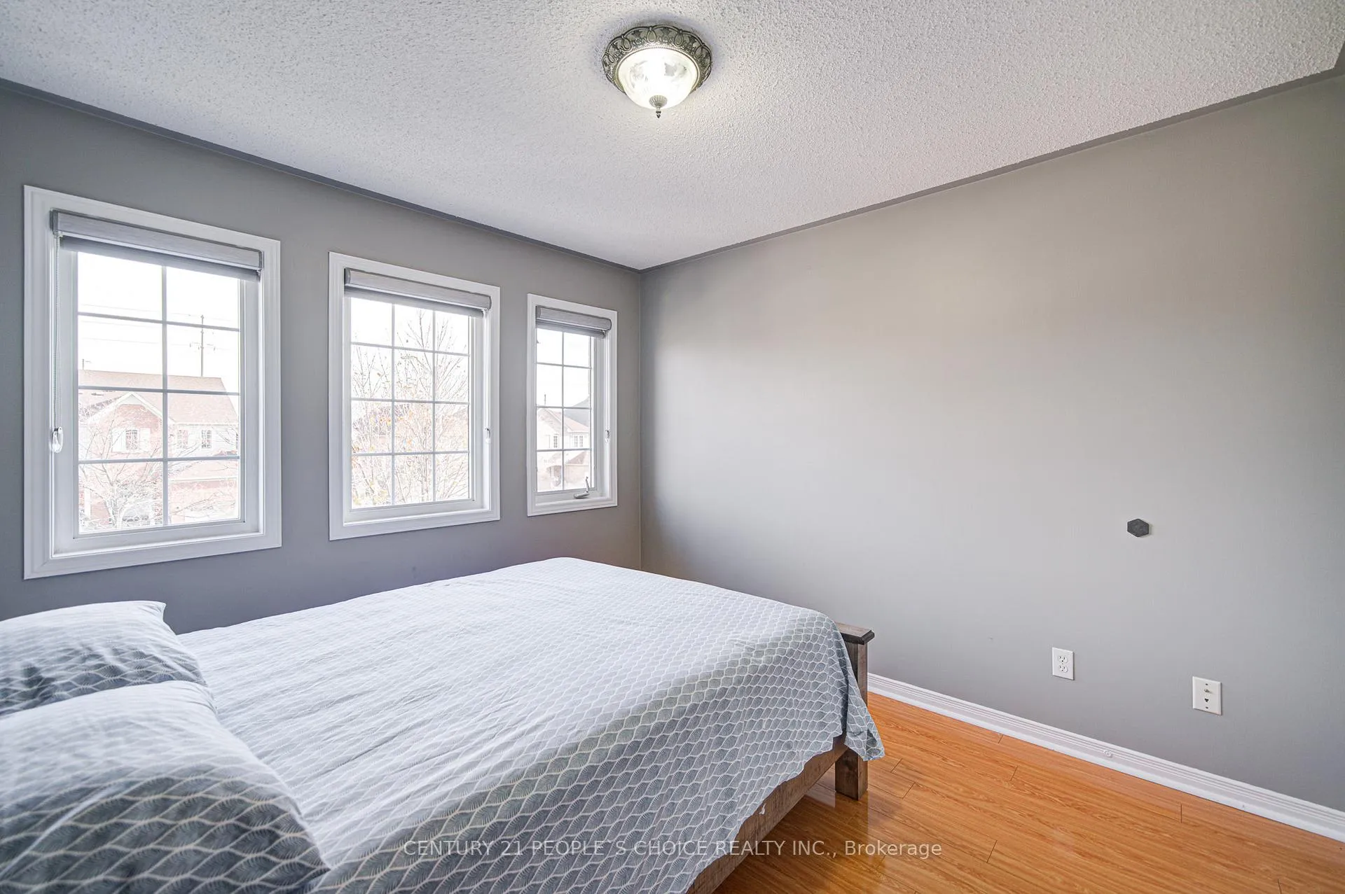 Photo 28 of 72 Zia Dodda Crescent, Brampton, Bram East — HOMEH