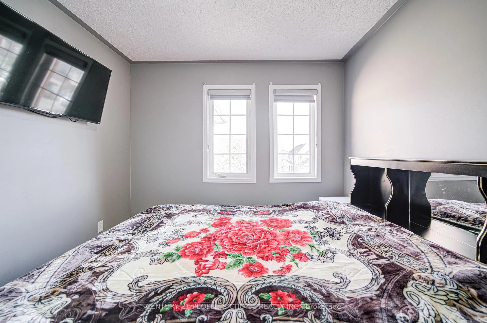 Photo 30 of 72 Zia Dodda Crescent, Brampton, Bram East — HOMEH