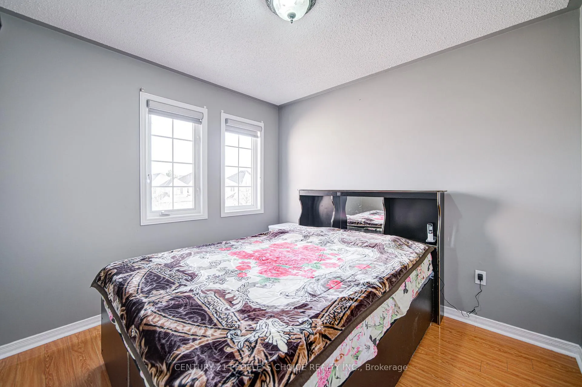 Photo 31 of 72 Zia Dodda Crescent, Brampton, Bram East — HOMEH