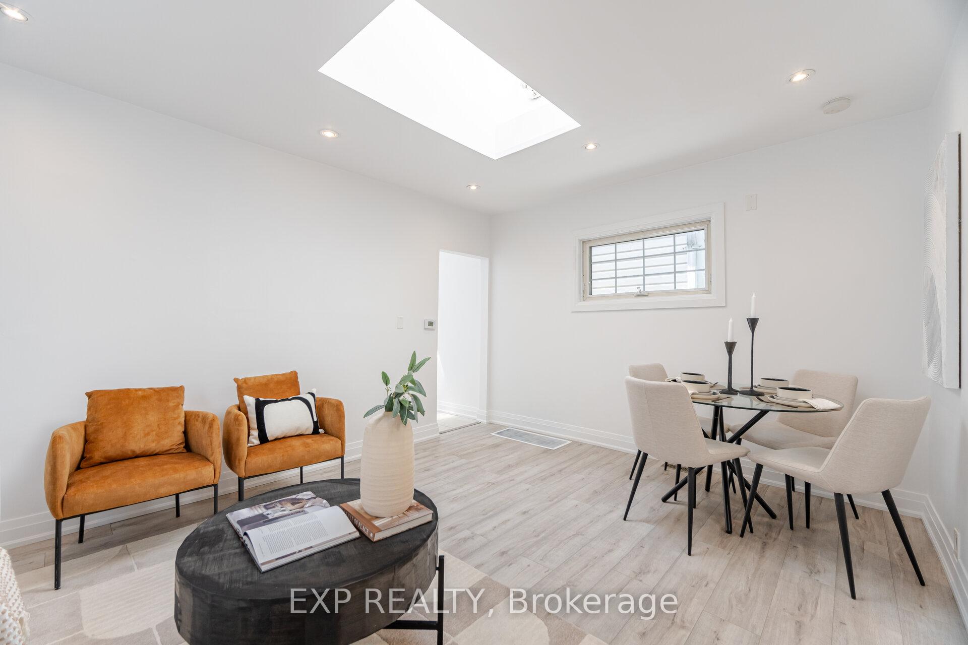 Photo 4 of 48 Orley Avenue, Toronto, Woodbine-Lumsden — HOMEH