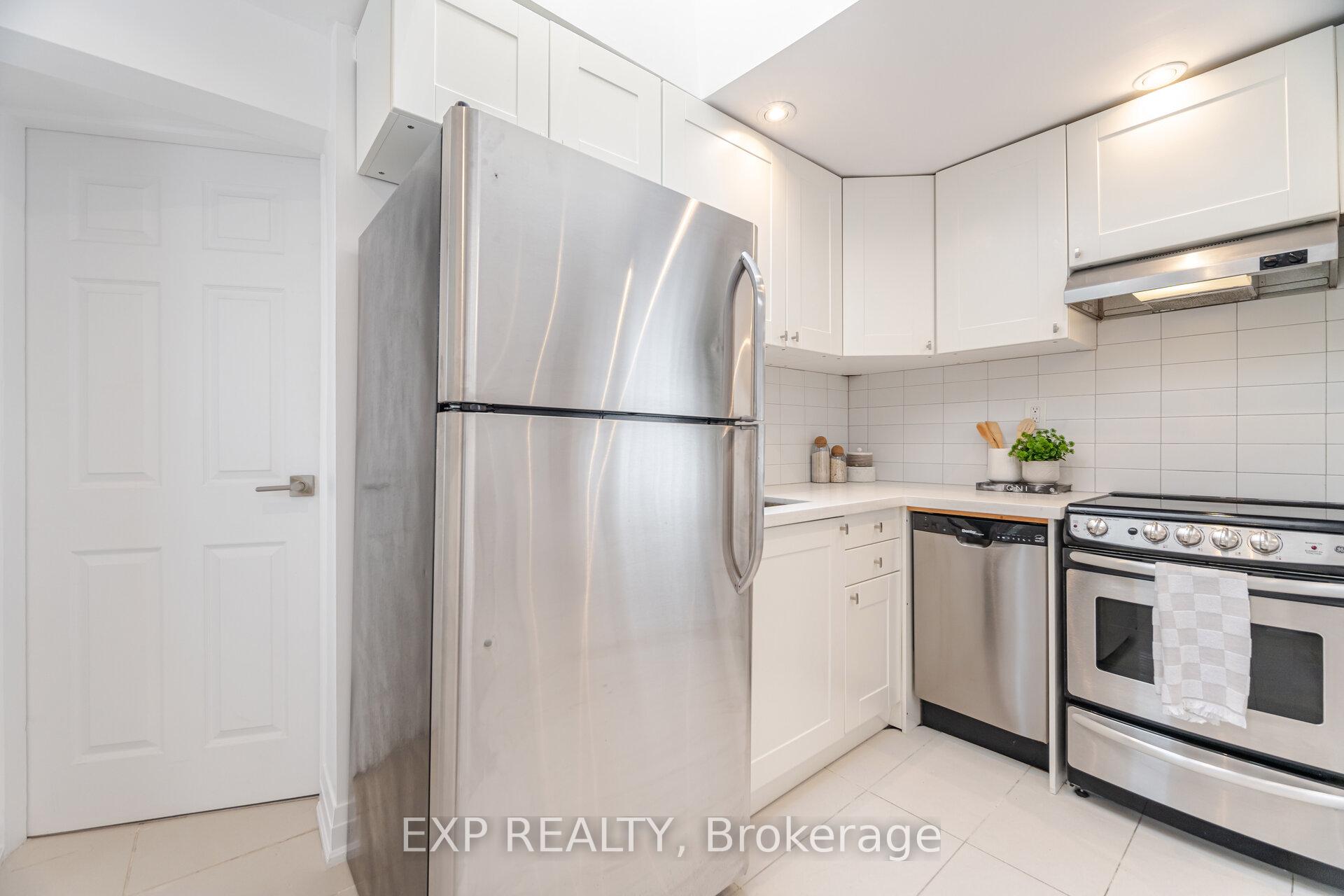 Photo 9 of 48 Orley Avenue, Toronto, Woodbine-Lumsden — HOMEH