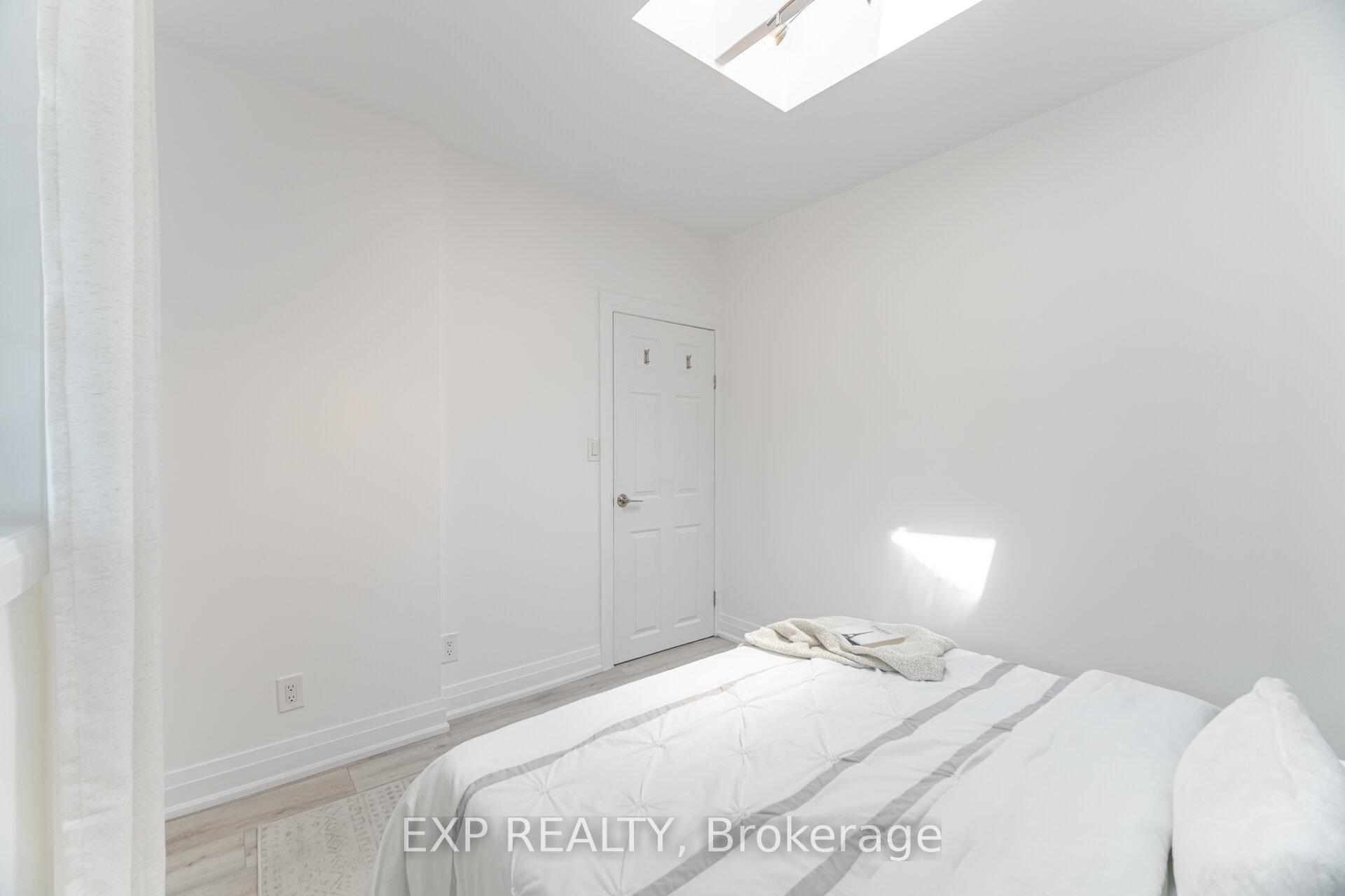 Photo 15 of 48 Orley Avenue, Toronto, Woodbine-Lumsden — HOMEH
