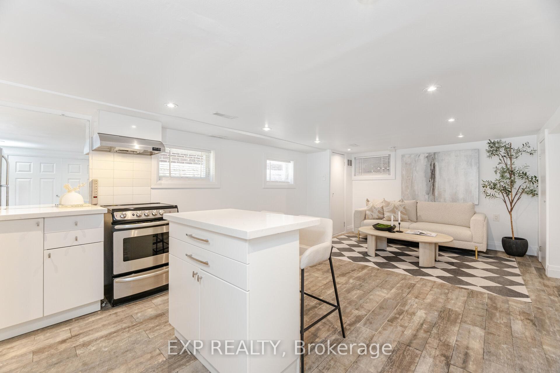 Photo 23 of 48 Orley Avenue, Toronto, Woodbine-Lumsden — HOMEH