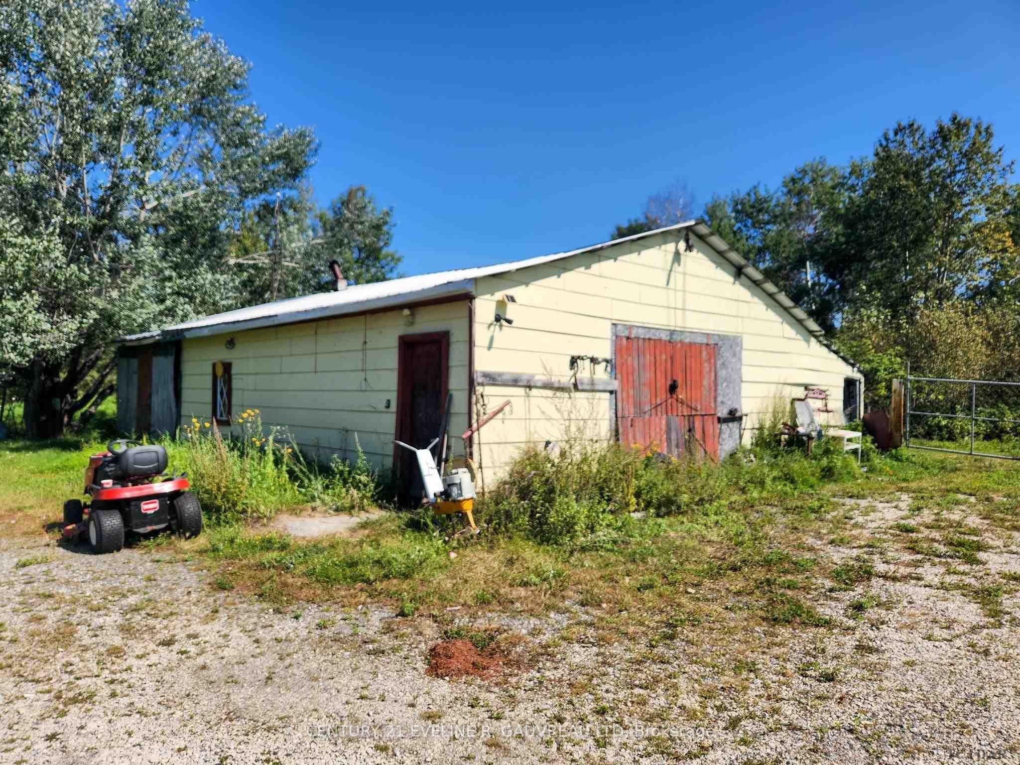 Photo 47 of 951529 Highway 569, Timiskaming, TIM - Outside - Rural — HOMEH