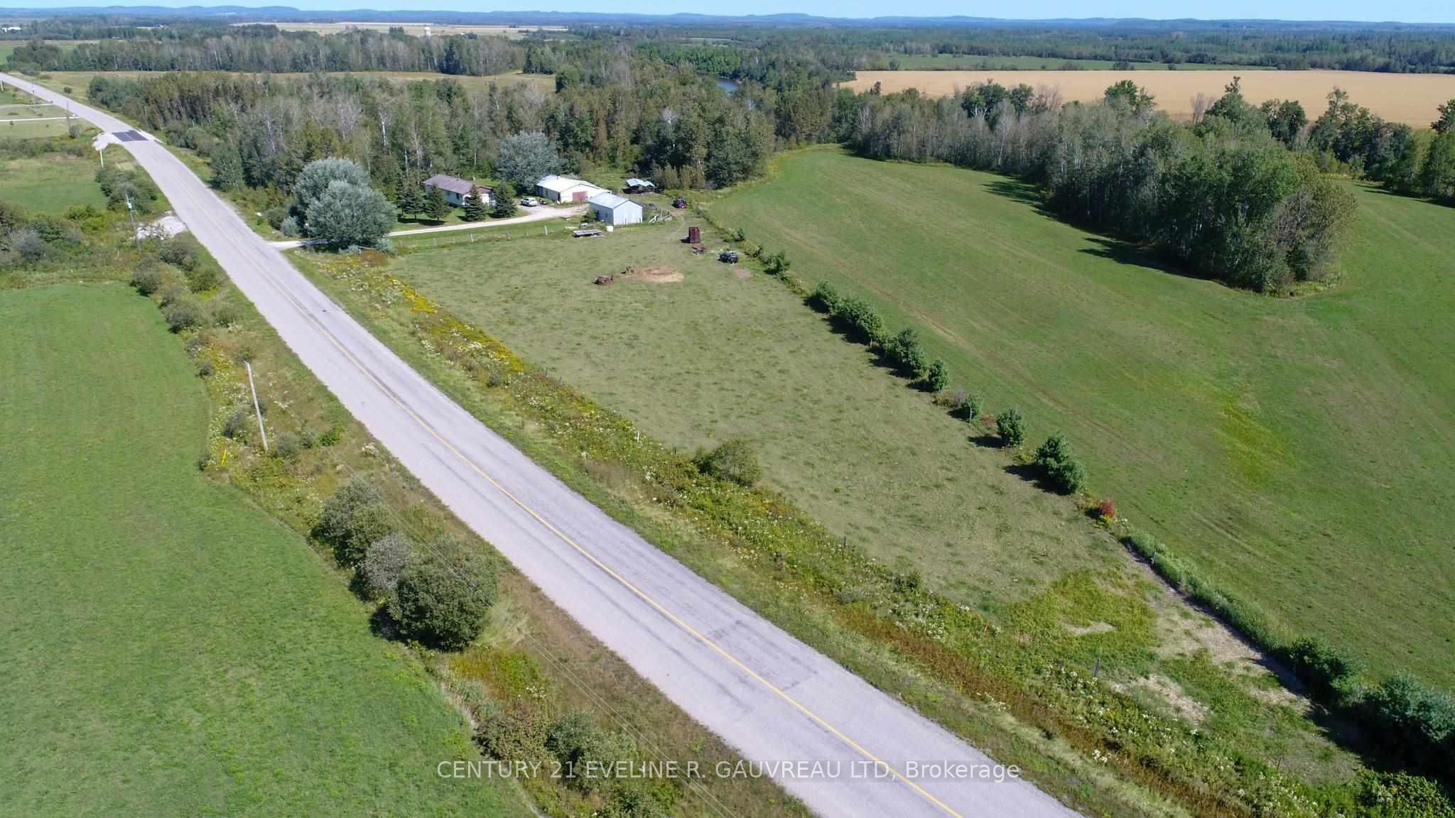 Photo 56 of 951529 Highway 569, Timiskaming, TIM - Outside - Rural — HOMEH