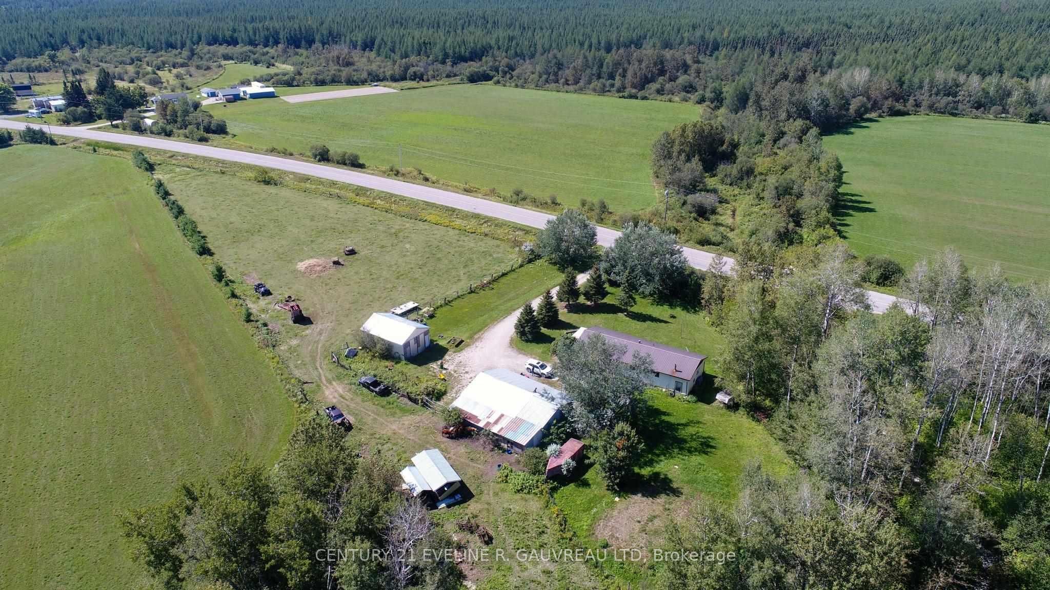 Photo 62 of 951529 Highway 569, Timiskaming, TIM - Outside - Rural — HOMEH