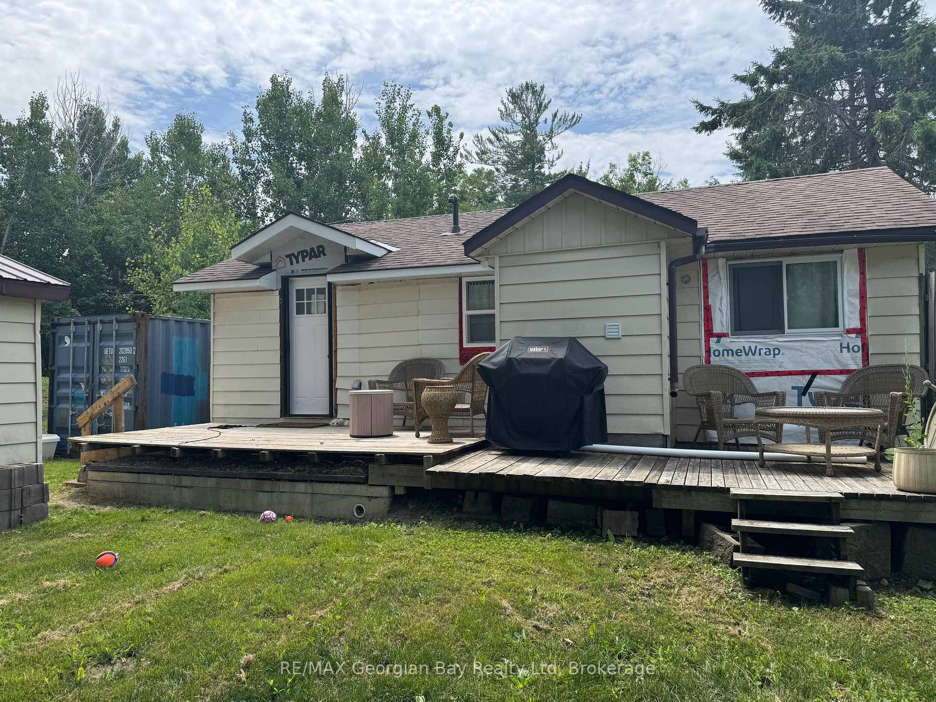 Photo 2 of 37 Yeoger Drive, Tay, Port McNicoll — HOMEH