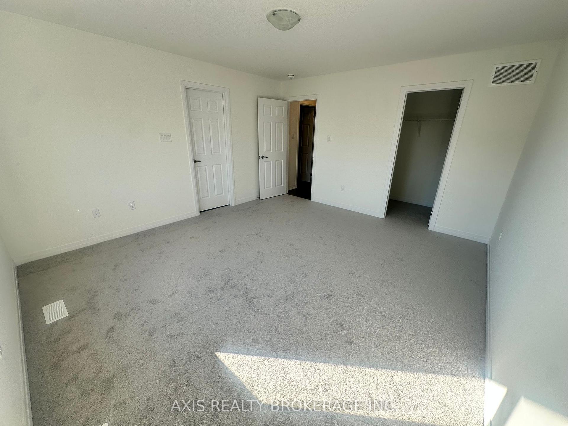 Photo 9 of 61 Brighton Lane, Thorold, Rolling Meadows — HOMEH