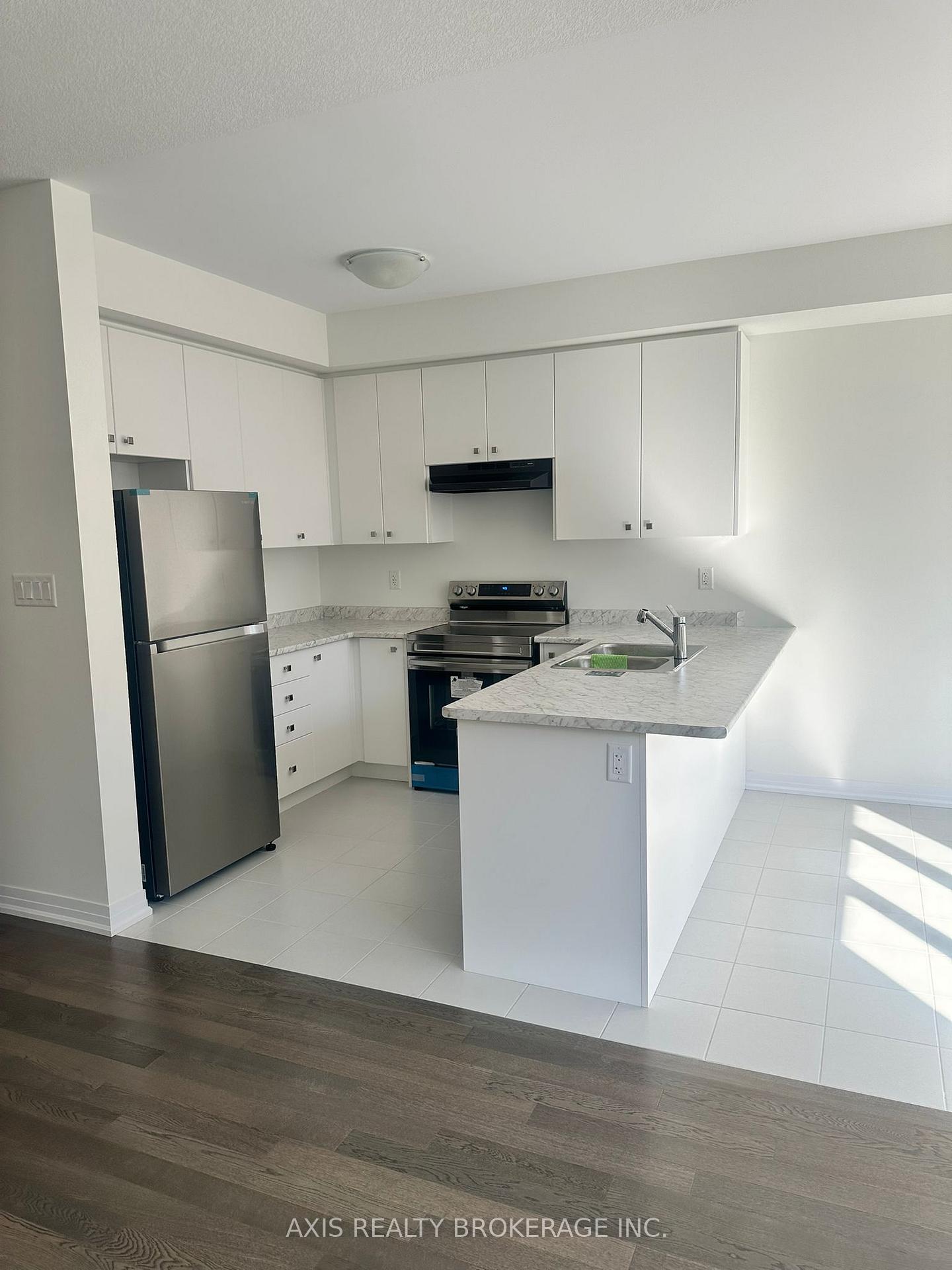 Photo 10 of 61 Brighton Lane, Thorold, Rolling Meadows — HOMEH