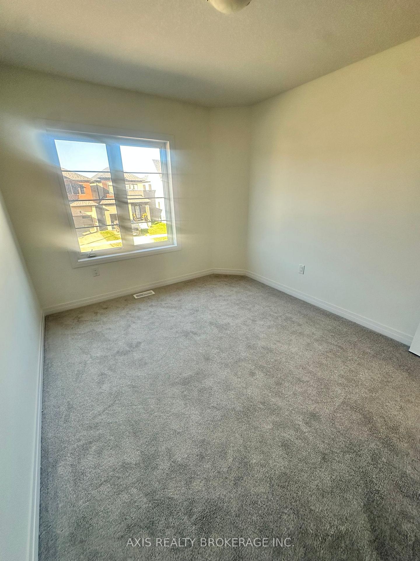 Photo 12 of 61 Brighton Lane, Thorold, Rolling Meadows — HOMEH