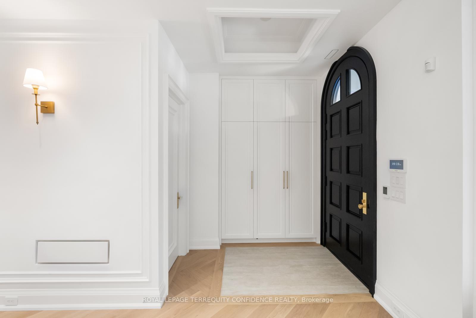 Photo 3 of 9 Blong Avenue, Toronto, South Riverdale — HOMEH