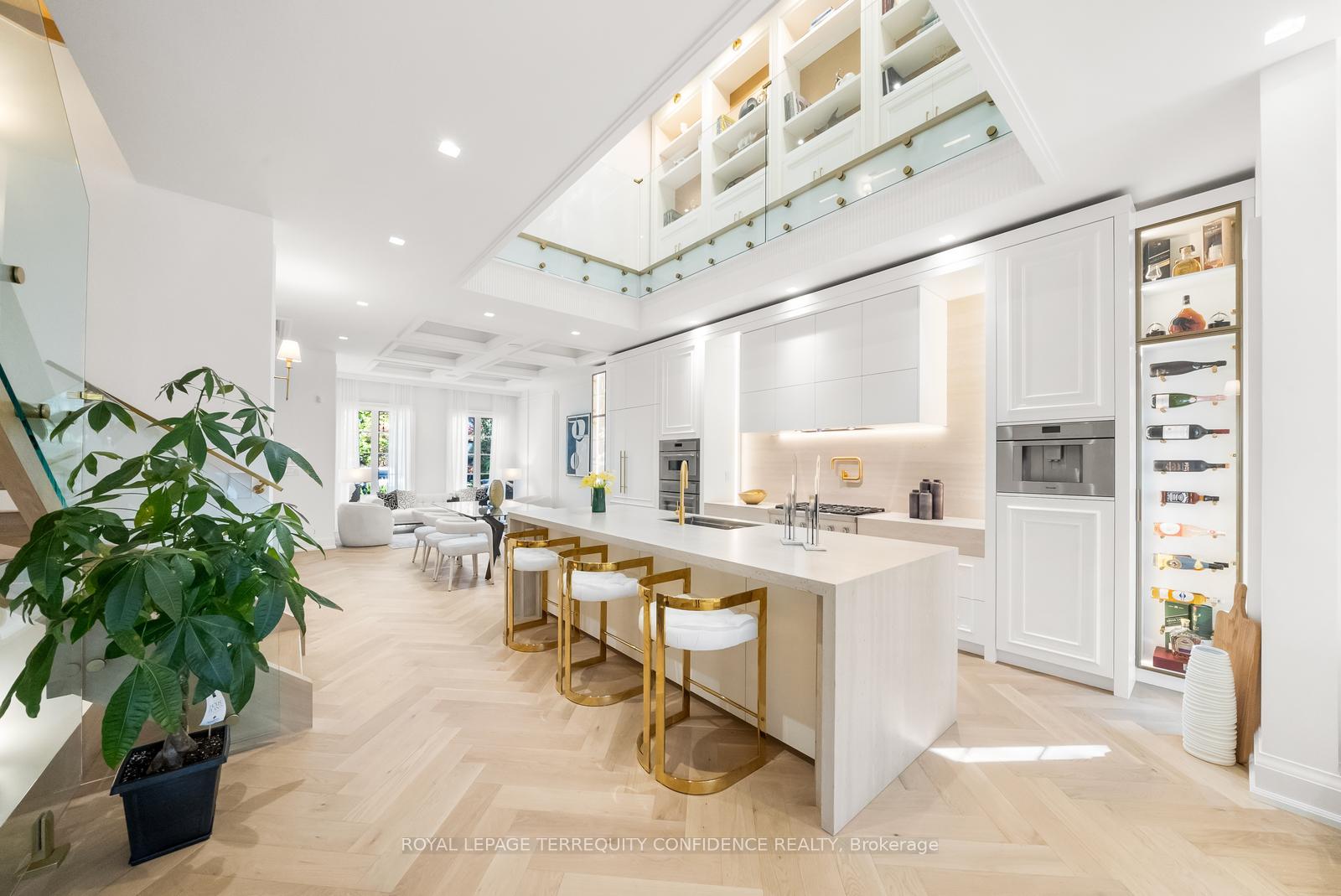 Photo 8 of 9 Blong Avenue, Toronto, South Riverdale — HOMEH