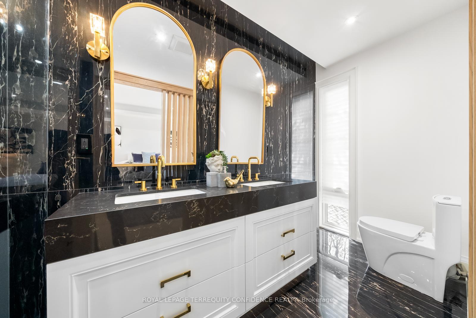 Photo 21 of 9 Blong Avenue, Toronto, South Riverdale — HOMEH