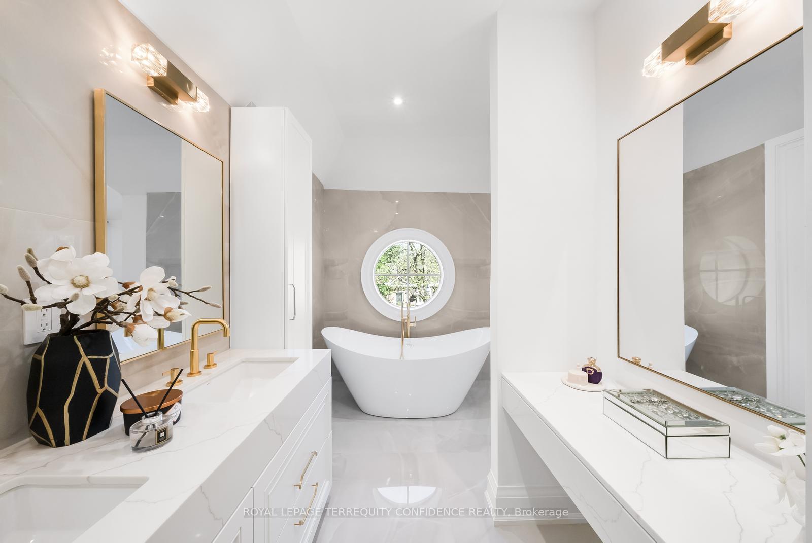 Photo 38 of 9 Blong Avenue, Toronto, South Riverdale — HOMEH