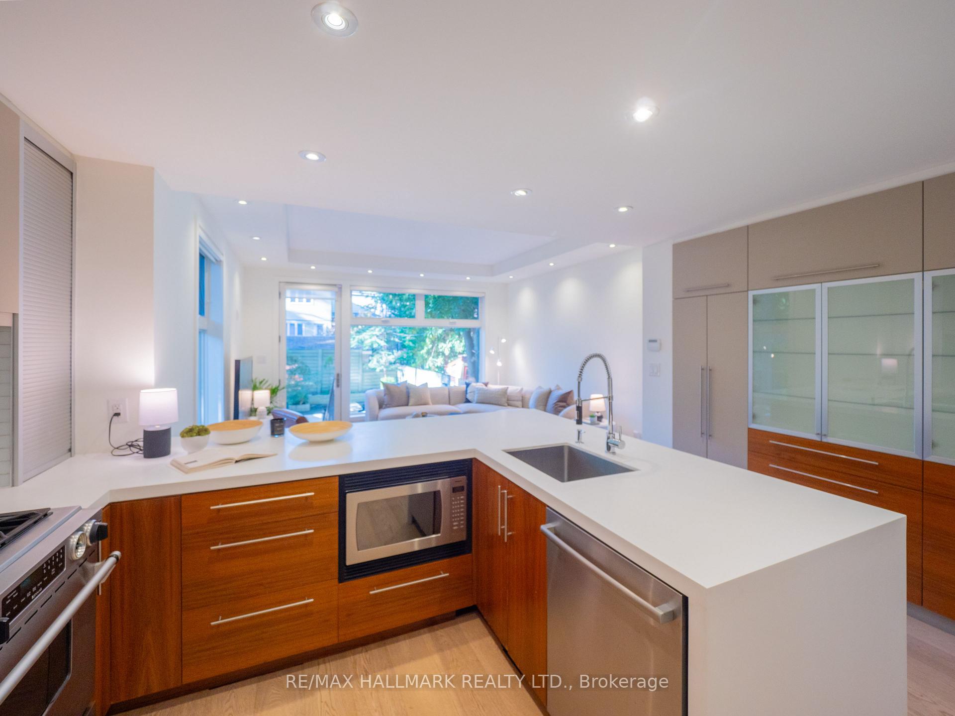 Photo 18 of 72 Bain Avenue, Toronto, North Riverdale — HOMEH