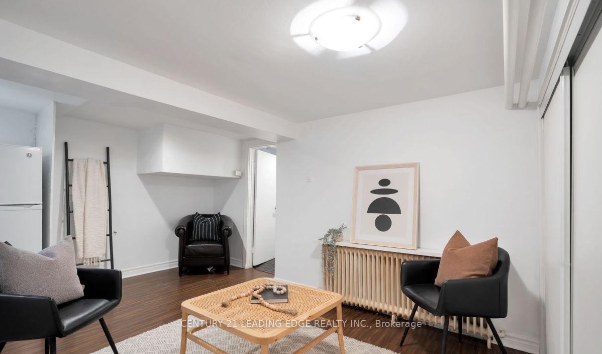 Photo 3 of 172 Woodycrest - BSMT Avenue, Toronto, Danforth Village-East York — HOMEH