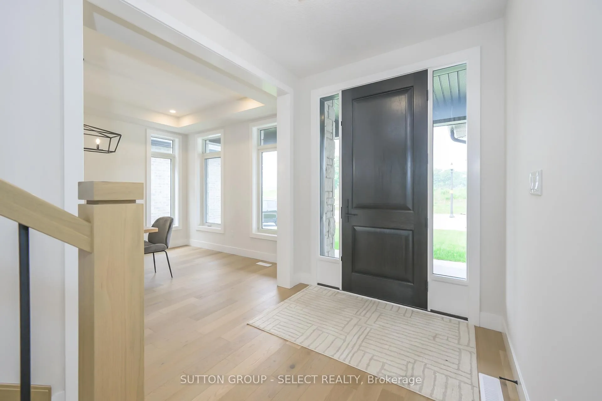 Photo 3 of 138 Harvest Lane, Thames Centre, Dorchester — HOMEH