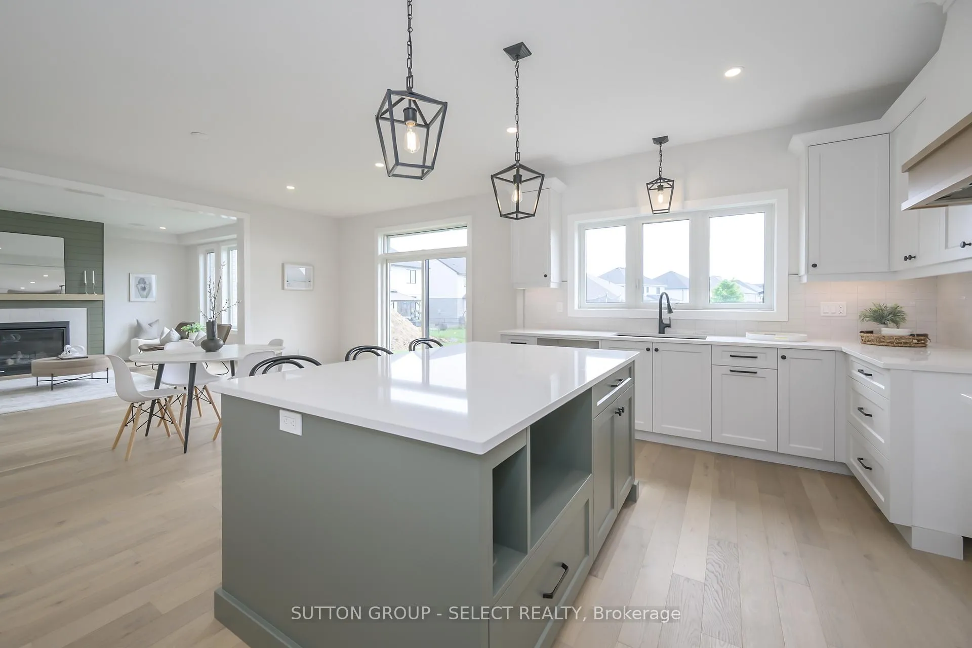Photo 6 of 138 Harvest Lane, Thames Centre, Dorchester — HOMEH