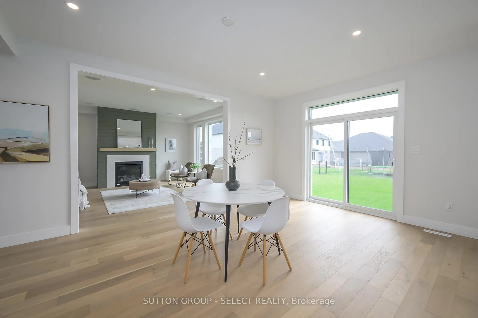 Photo 11 of 138 Harvest Lane, Thames Centre, Dorchester — HOMEH