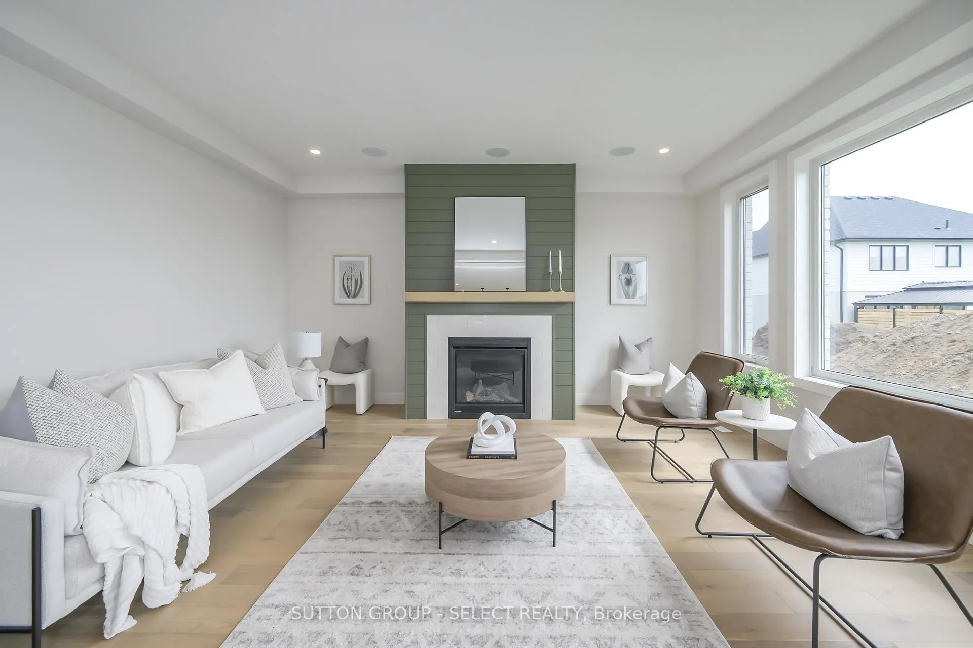 Photo 15 of 138 Harvest Lane, Thames Centre, Dorchester — HOMEH