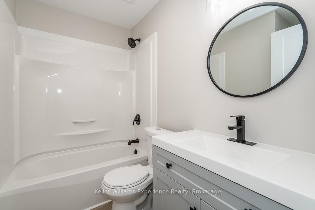 Photo 7 of 767 Second Avenue, Tay, Port McNicoll — HOMEH
