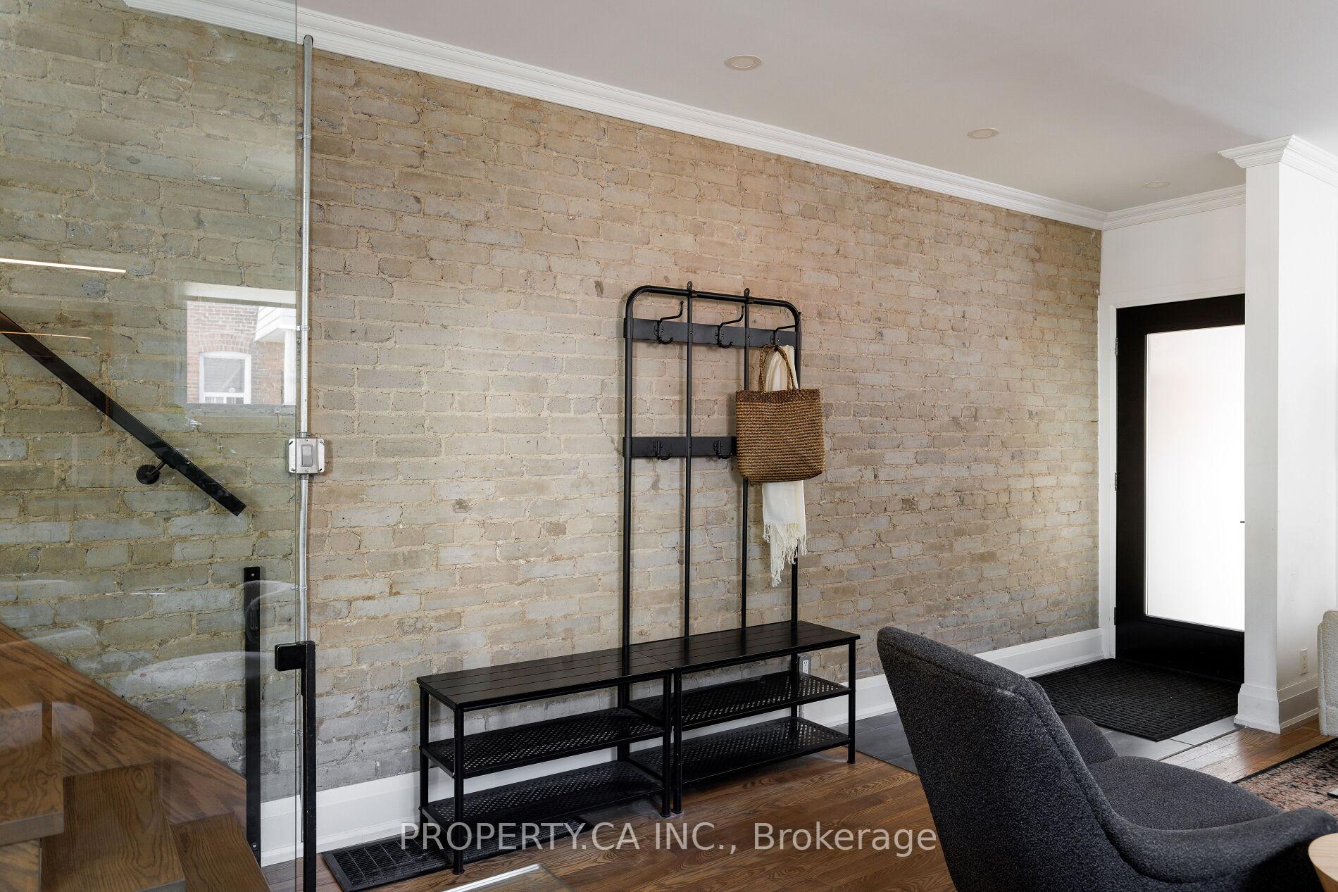 Photo 3 of 20 Parkfield Avenue, Toronto, South Riverdale — HOMEH