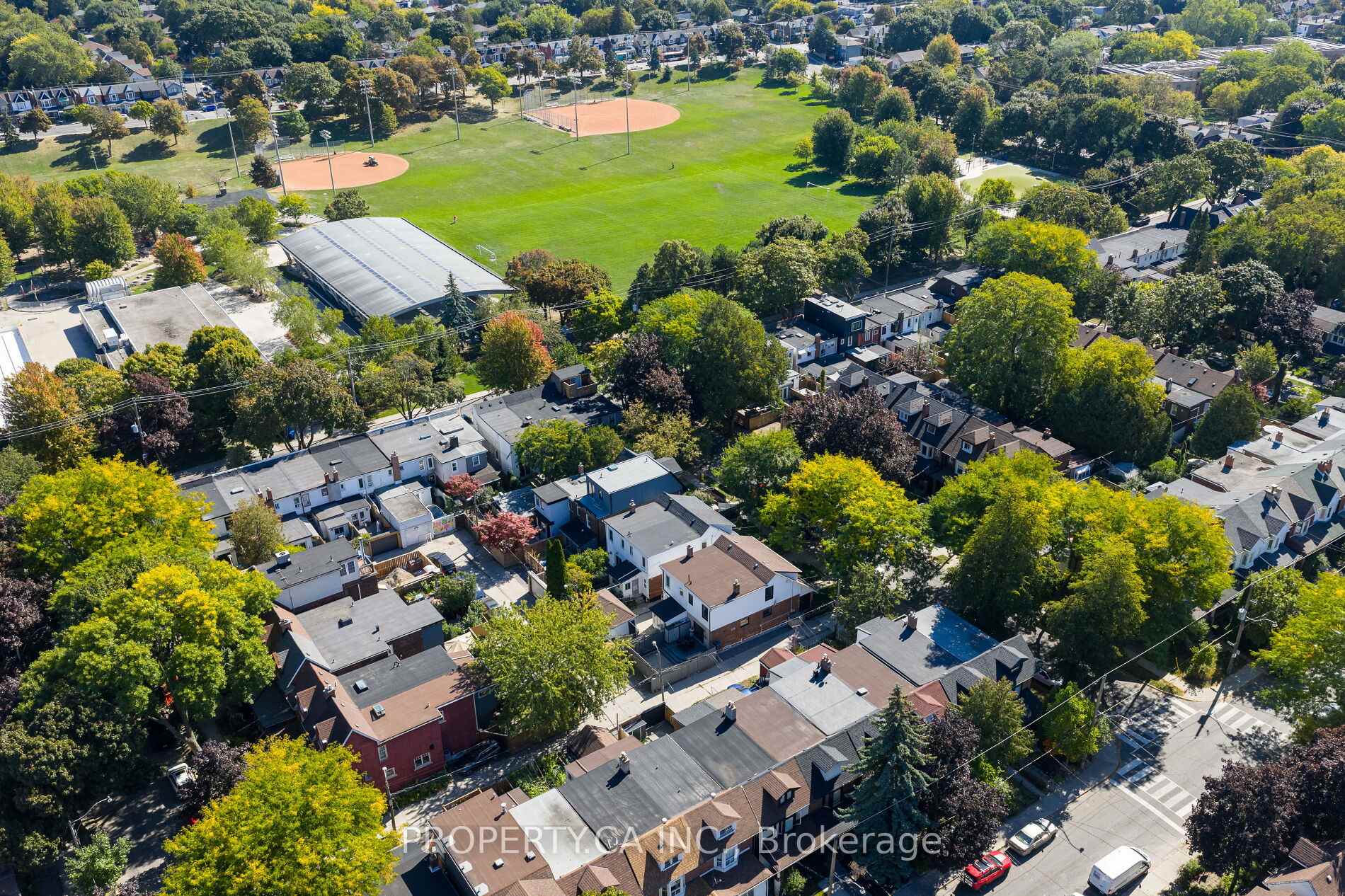 Photo 34 of 20 Parkfield Avenue, Toronto, South Riverdale — HOMEH