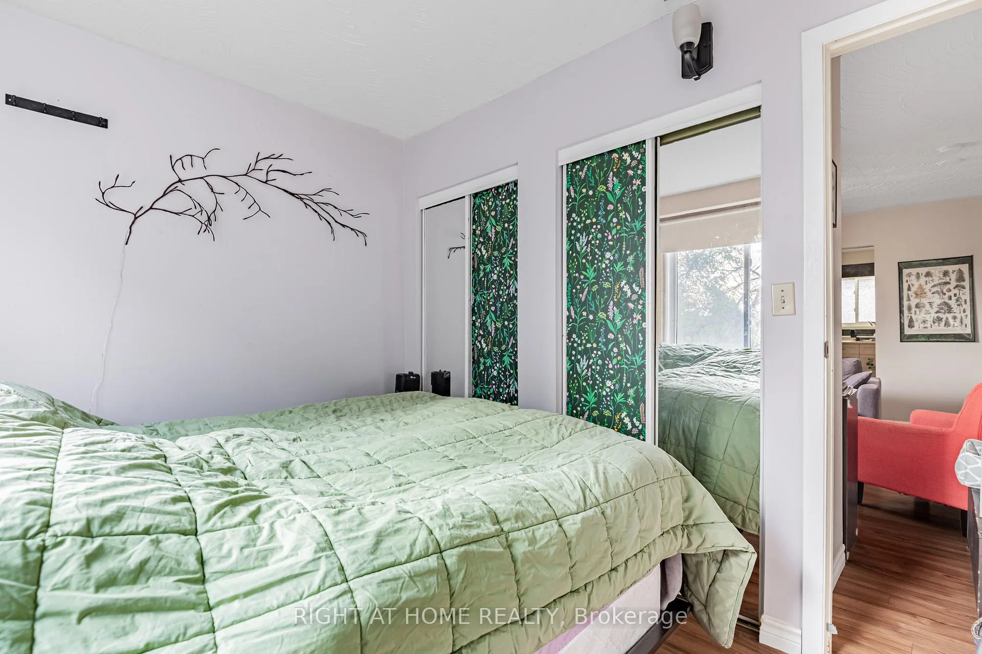 Photo 10 of 333 Bain Avenue, Toronto, Blake-Jones — HOMEH